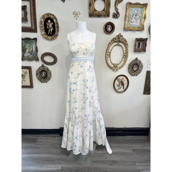 JCPenney Fashions Dresses & Skirts - Vintage JCPenney Fashions Blue Floral Cottagecore Maxi Dress Size S